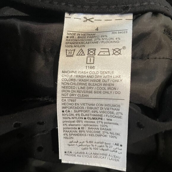 Old Navy Mid Rise Pixie Flock Black Dot Pants, Size 4 - Picture 2 of 7